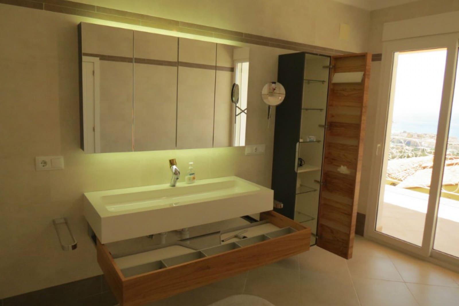 4 slaapkamer Villa te koop in Calpe / Calp met zwembad garage - € 795.000 (Ref: 9143716)