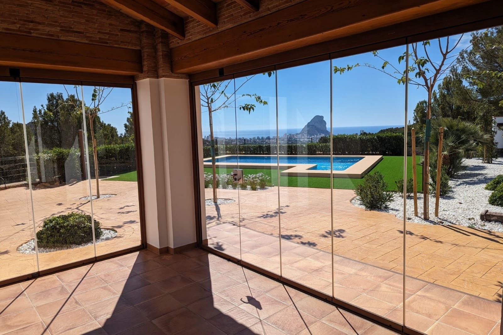 4 bedroom Villa for sale in Benissa with pool - € 1,095,000 (Ref: 9143717)