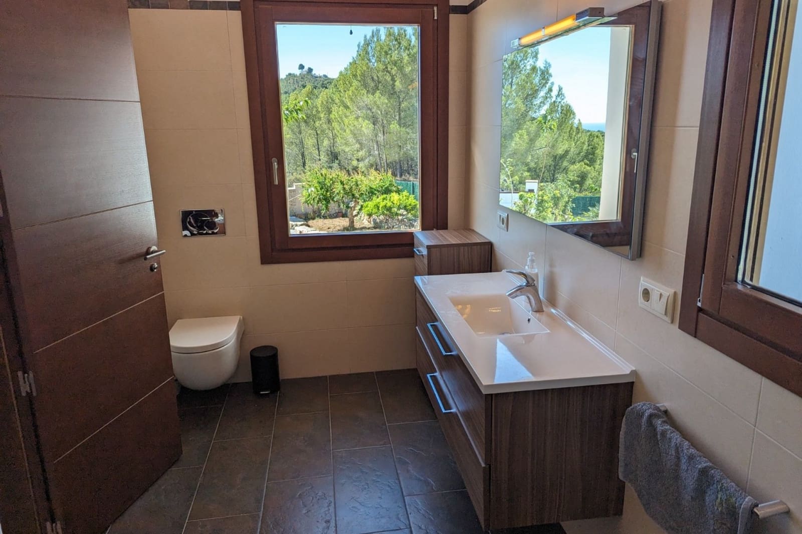 4 bedroom Villa for sale in Benissa with pool - € 1,095,000 (Ref: 9143717)