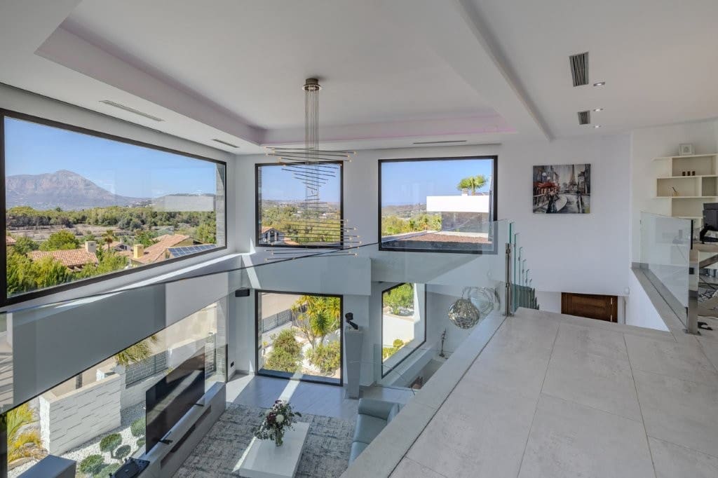 5 makuuhuone Huvila myytävänä paikassa Javea / Xabia mukana uima-altaan - 2 350 000 € (Ref: 9148548)