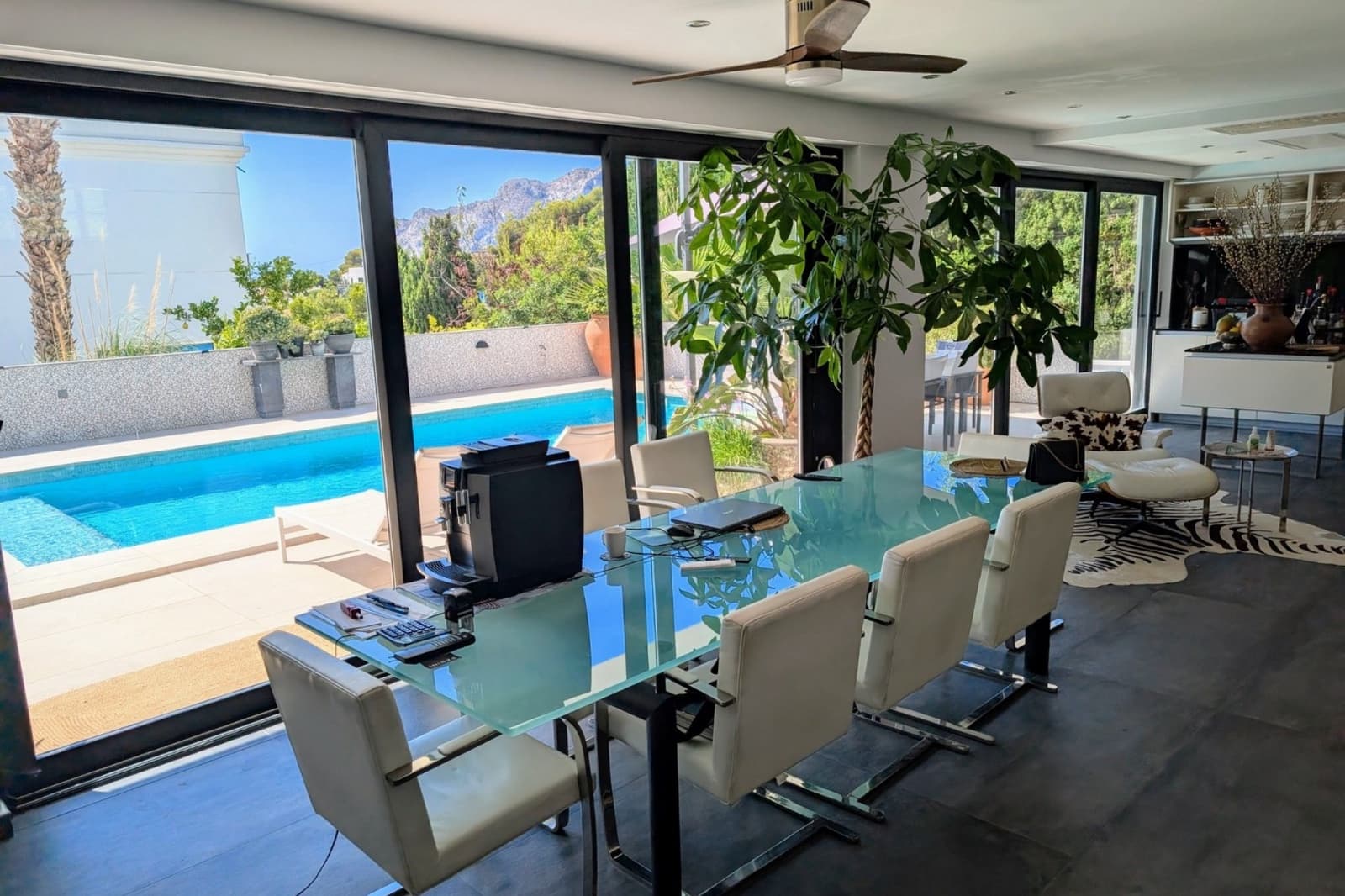 3 sypialnia Willa na sprzedaż w Calpe / Calp z basenem garażem - 1 600 000 € (Ref: 9177119)