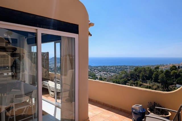 4 bedroom Villa for sale in Moraira, Teulada-Moraira with pool - € 445,000 (Ref: 9177350)