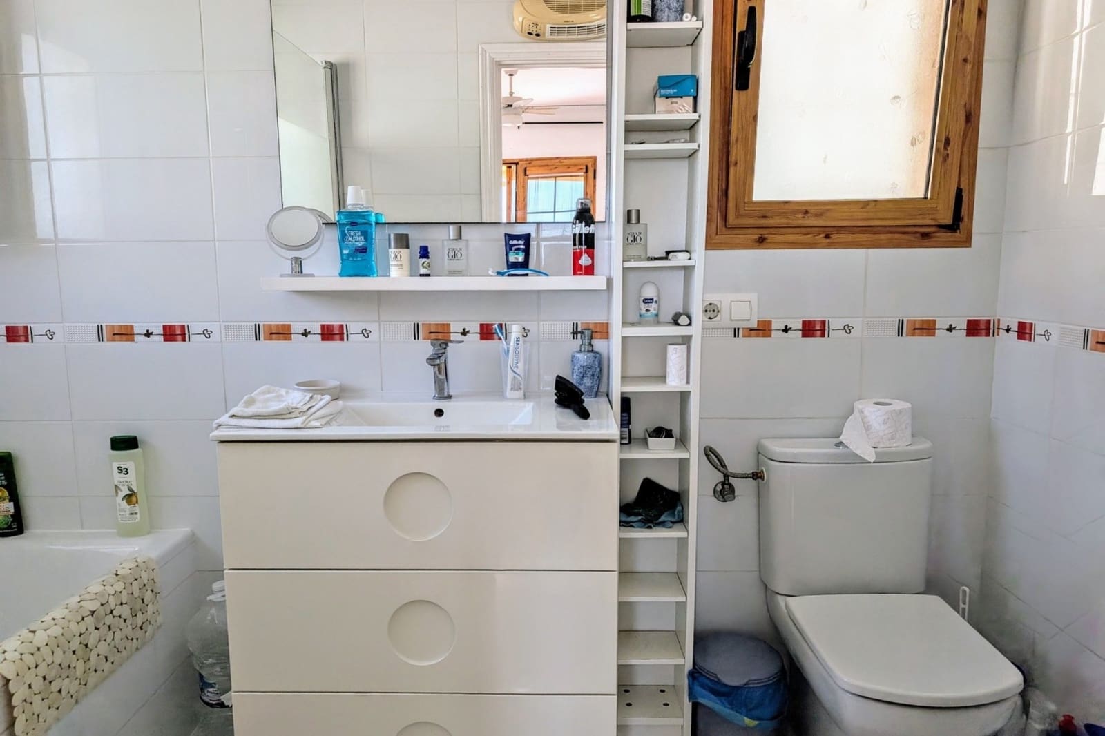 4 bedroom Villa for sale in Moraira with pool - € 445,000 (Ref: 9177350)