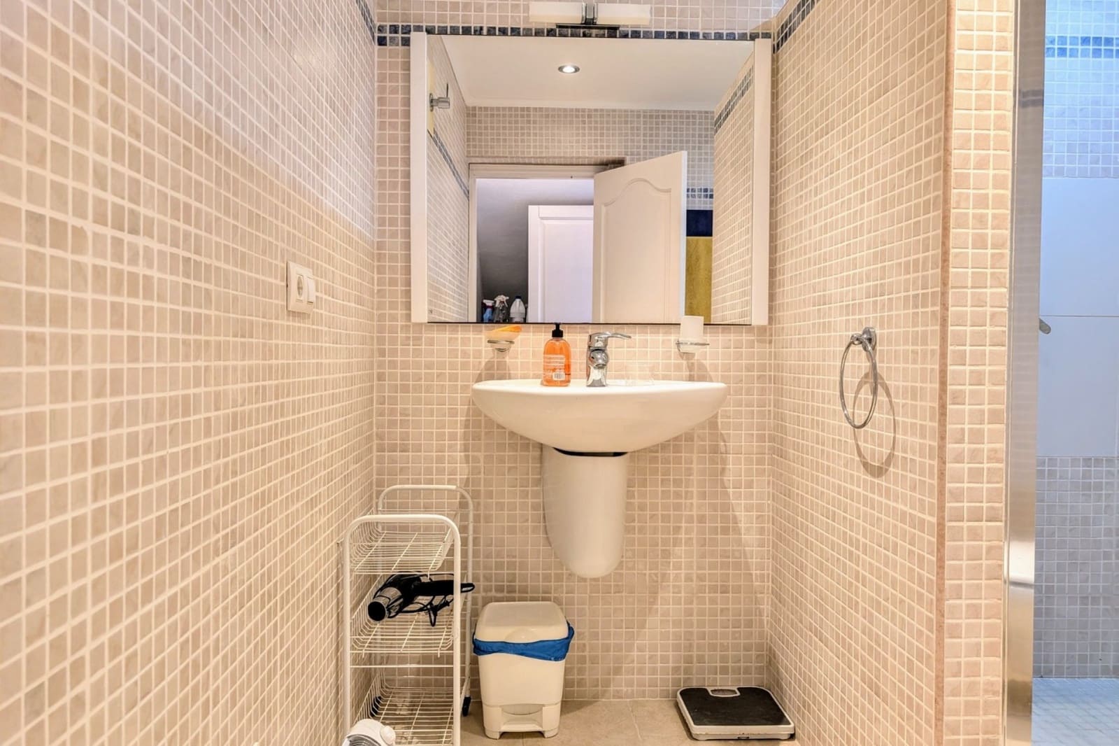 4 bedroom Villa for sale in Moraira with pool - € 445,000 (Ref: 9177350)