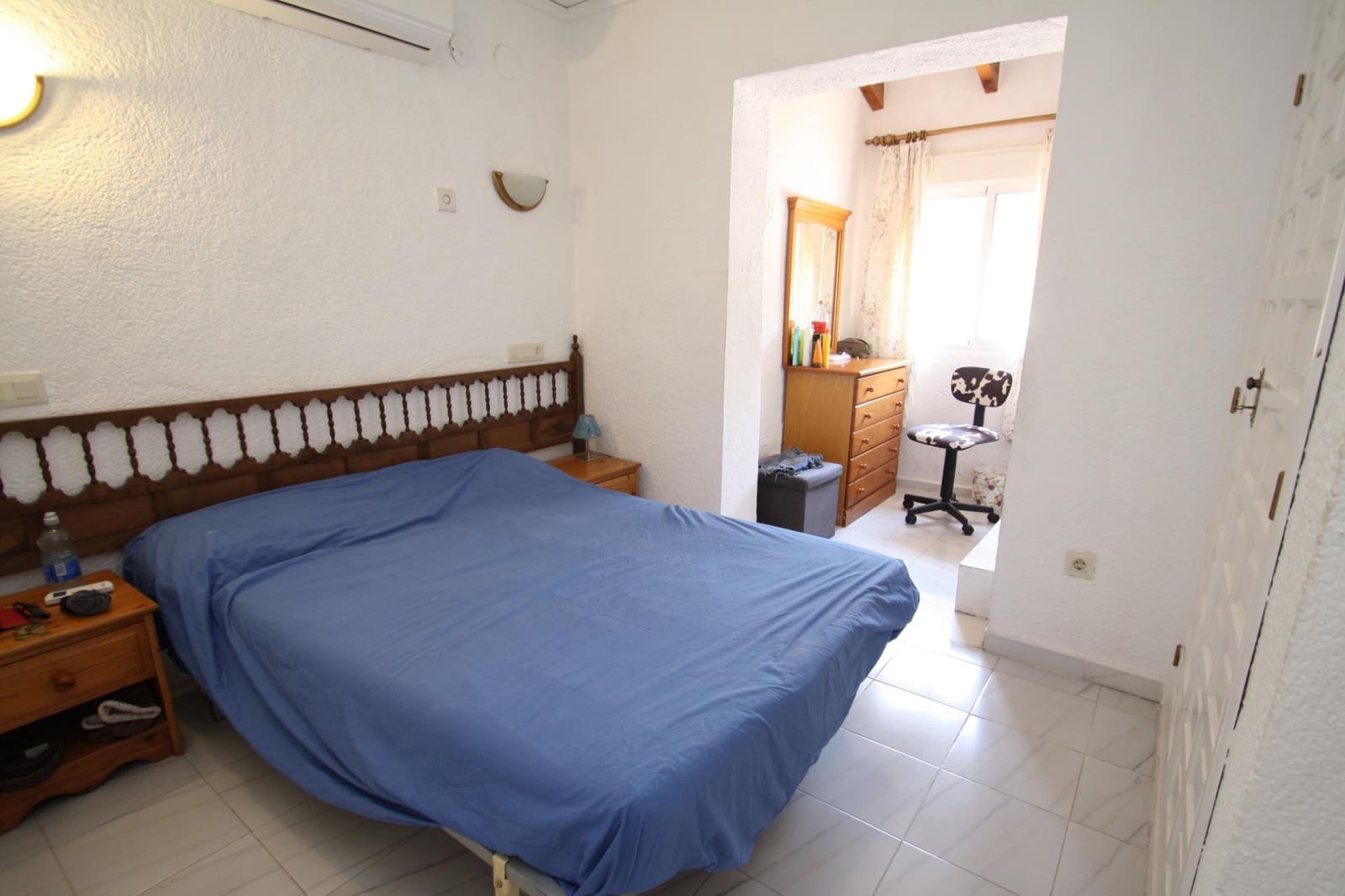 5 bedroom Villa for sale in Moraira with pool - € 380,000 (Ref: 9220198)