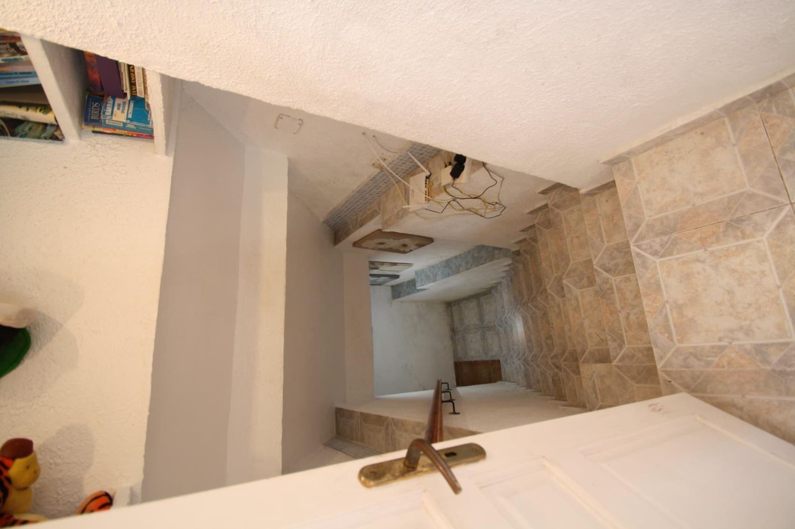 5 bedroom Villa for sale in Moraira with pool - € 380,000 (Ref: 9220198)