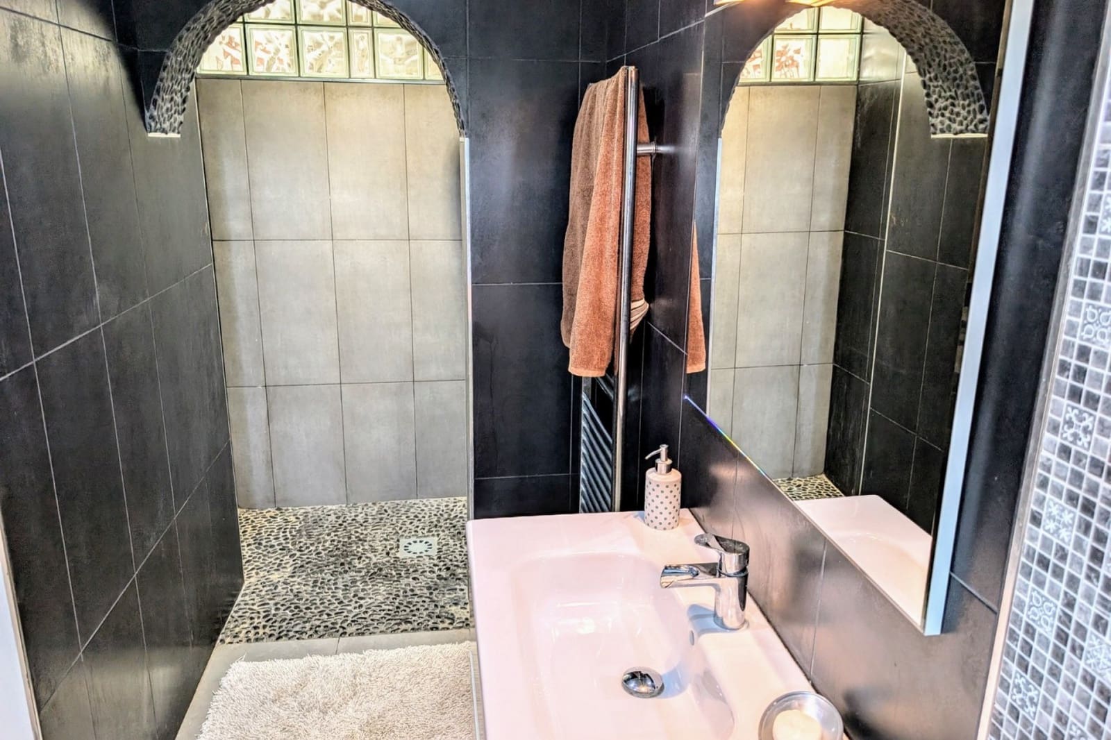 4 makuuhuone Huvila myytävänä paikassa Moraira mukana uima-altaan - 950 000 € (Ref: 9307236)