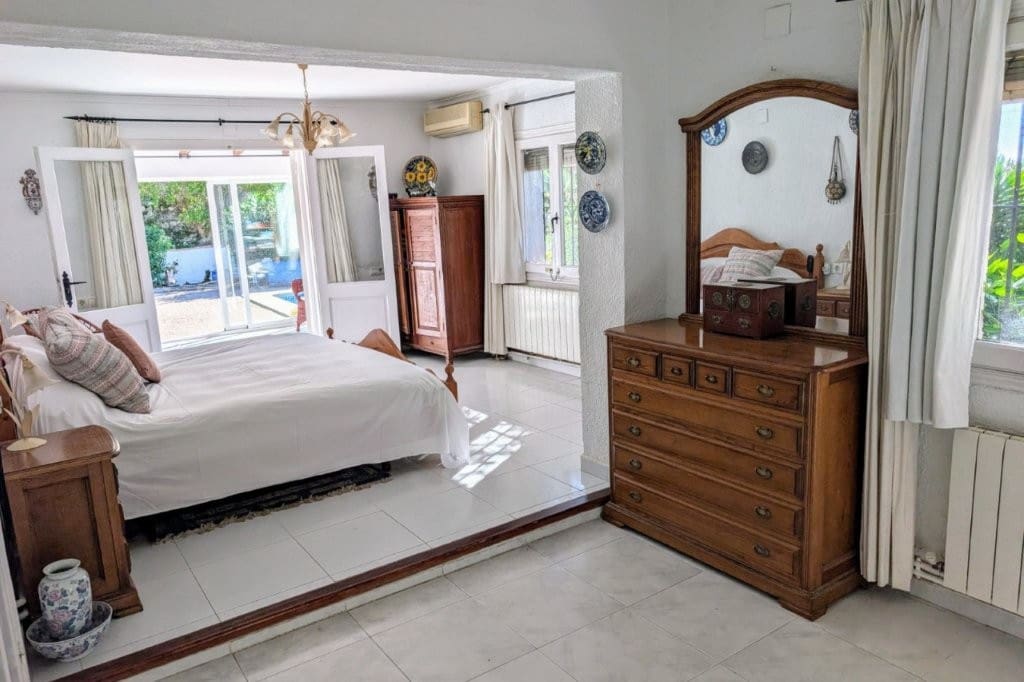 3 bedroom Villa for sale in Benitachell / Benitatxell with pool garage - € 550,000 (Ref: 9421649)