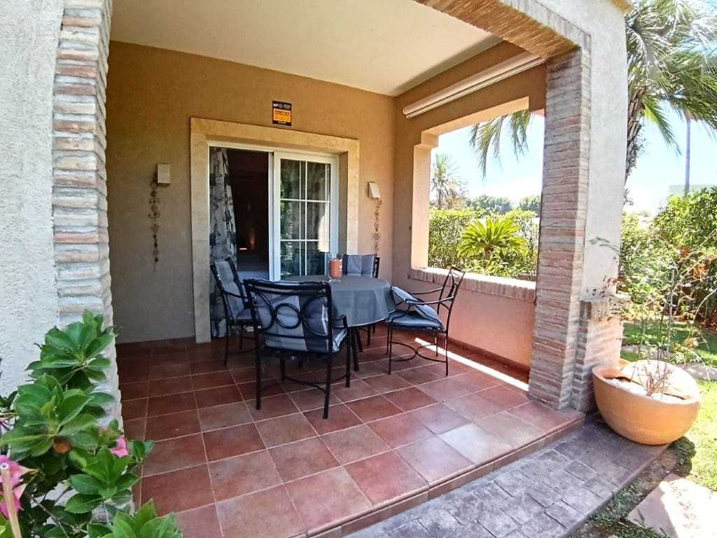 2 bedroom Apartment for sale in Denia with pool - € 478,000 (Ref: 9421650)