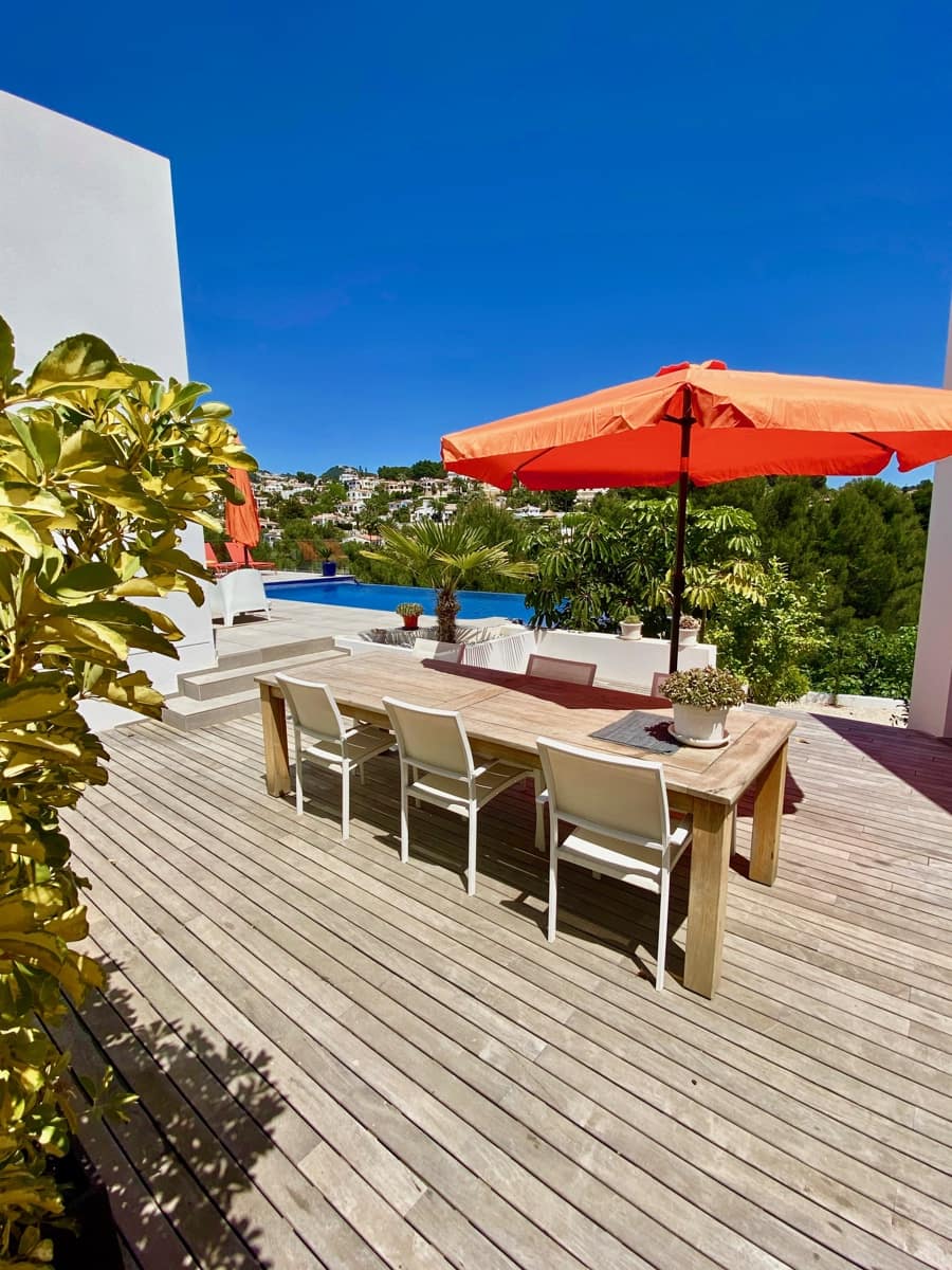 3 makuuhuone Huvila myytävänä paikassa Benissa mukana uima-altaan 
autotalli - 895 000 € (Ref: 9421651)