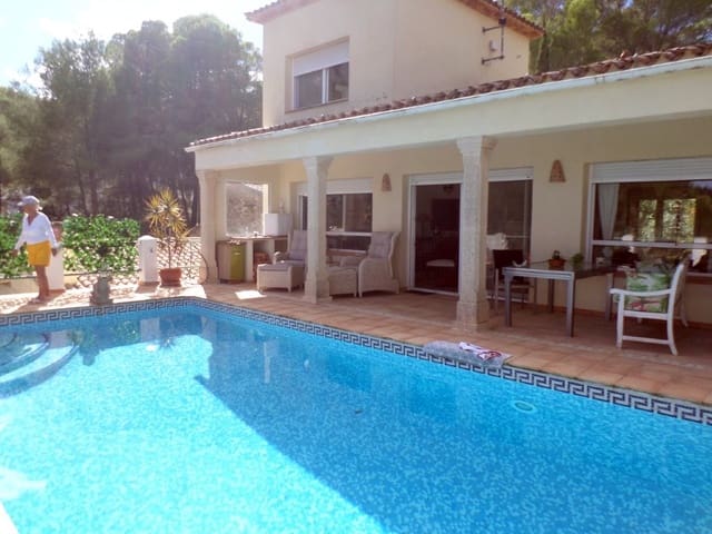 4 bedroom Finca/Country House for sale in Pedreguer with pool garage - € 699,000 (Ref: 9421652)