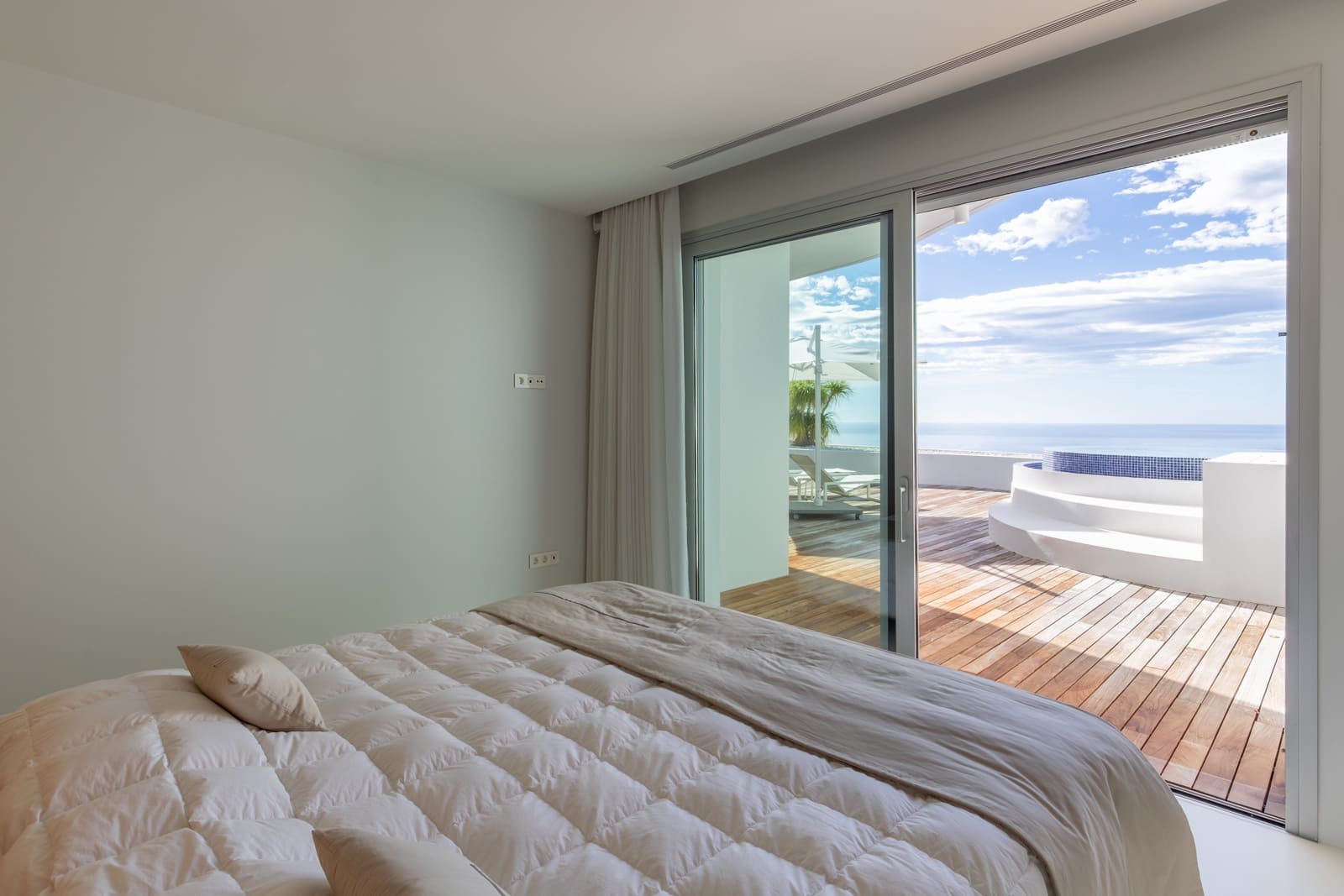 3 slaapkamer Penthouse te koop in Altea met zwembad garage - € 2.750.000 (Ref: 9422346)