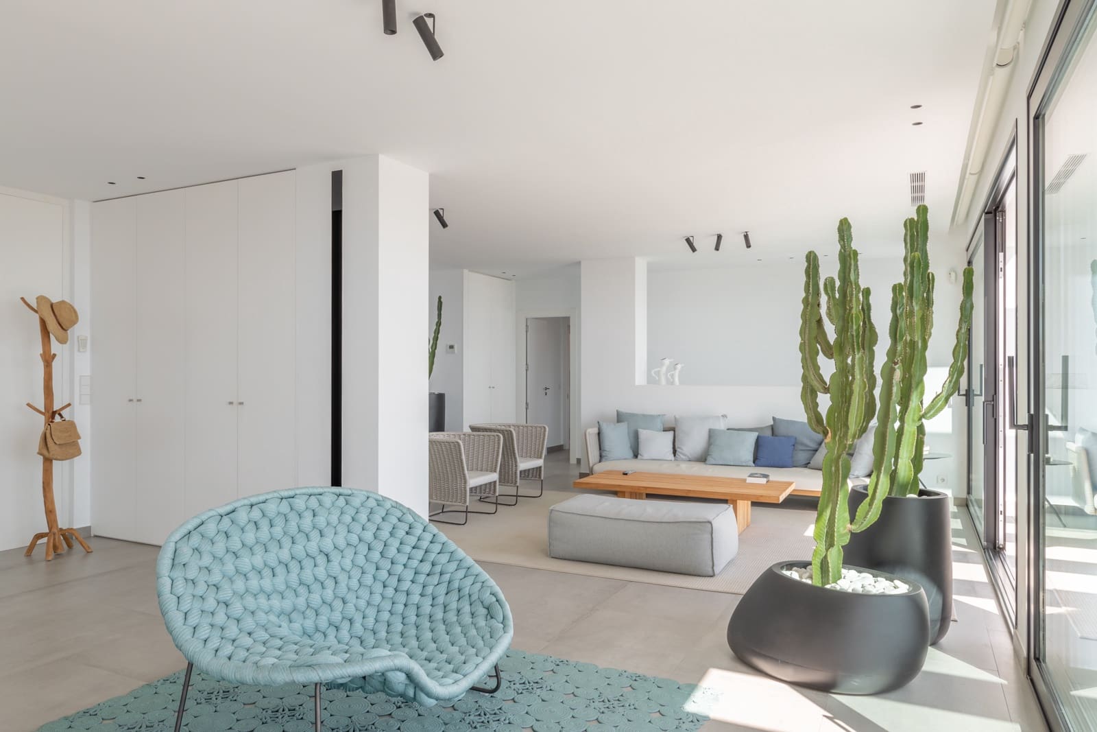 3 bedroom Villa for sale in Altea with pool - € 1,445,000 (Ref: 9422348)