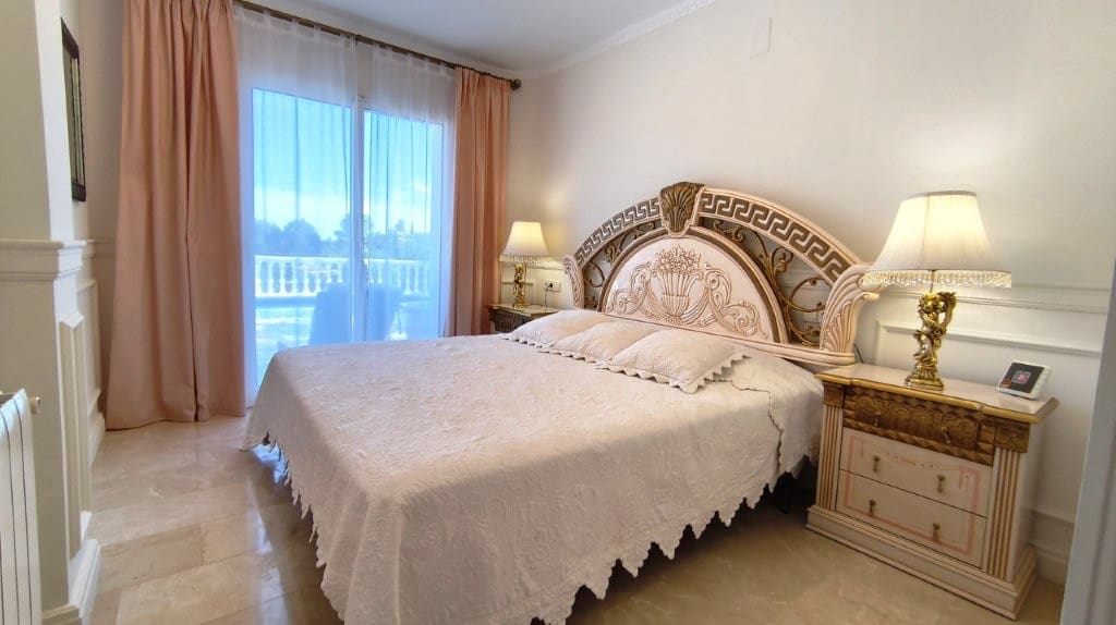 6 quarto Moradia para venda em La Sella com piscina garagem - 1 400 000 € (Ref: 9473531)