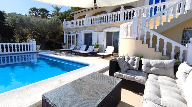 6 quarto Moradia para venda em La Sella com piscina garagem - 1 400 000 € (Ref: 9473531)