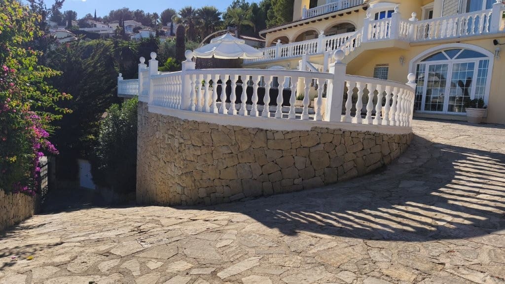 6 quarto Moradia para venda em La Sella com piscina garagem - 1 400 000 € (Ref: 9473531)