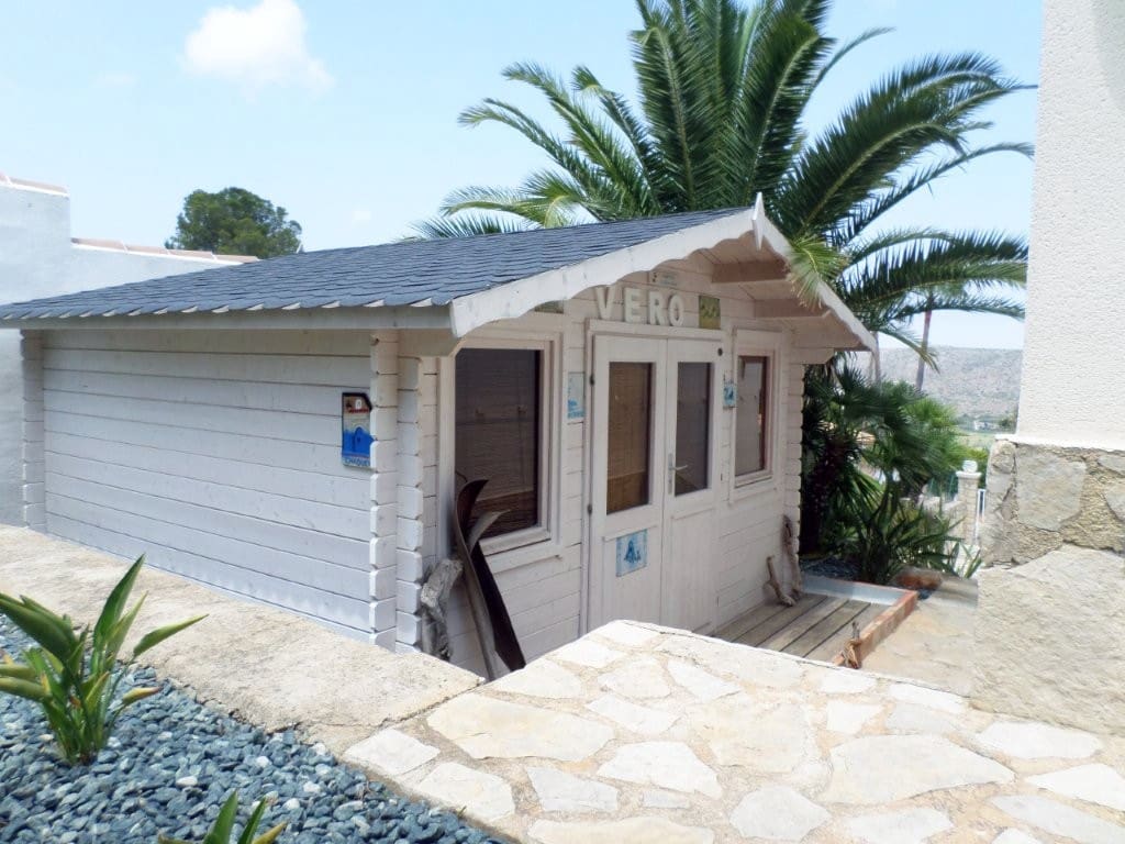 5 quarto Moradia para venda em La Sella com piscina garagem - 960 000 € (Ref: 9473532)