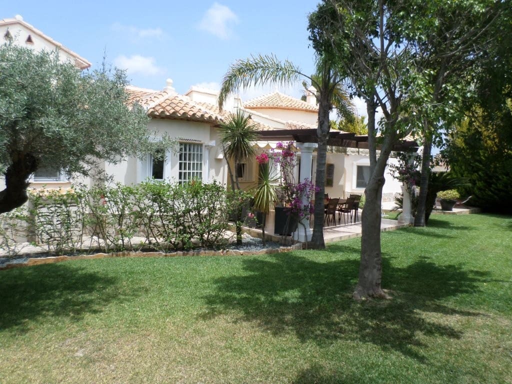 5 quarto Moradia para venda em La Sella com piscina garagem - 960 000 € (Ref: 9473532)