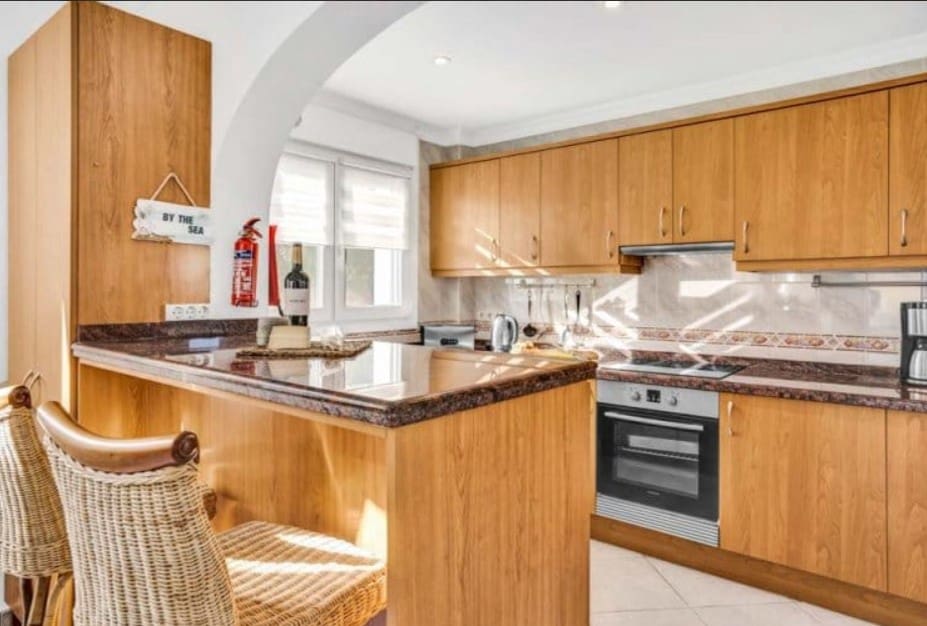 3 soverom Villa til salgs i Calpe / Calp med svømmebasseng garasje - € 725 000 (Ref: 9474146)