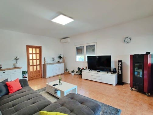 4 bedroom Villa for sale in Calpe / Calp with pool garage - € 675,000 (Ref: 9474563)