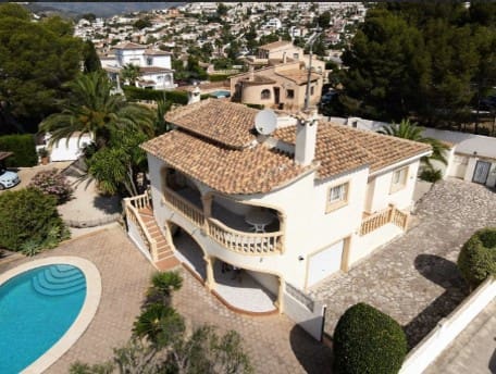 2 bedroom Villa for sale in Calpe / Calp with pool garage - € 650,000 (Ref: 9474564)