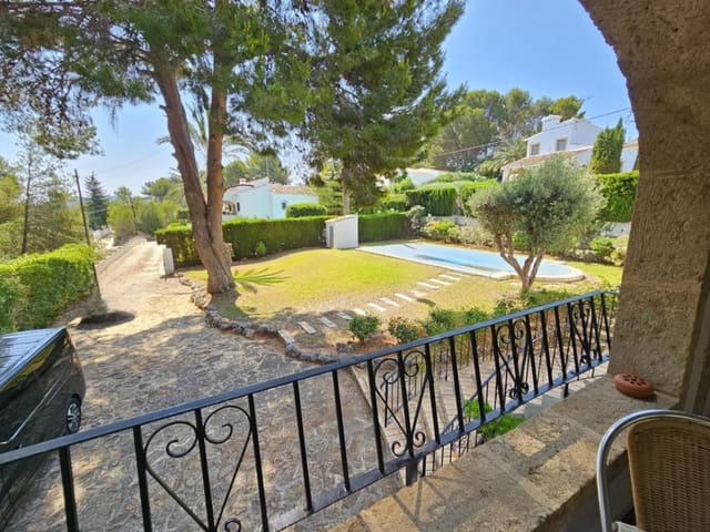 6 quarto Moradia para venda em Cap Martí - El Tossalet - Pinomar, Javea / Xàbia com piscina garagem - 850 000 € (Ref: 9483220)