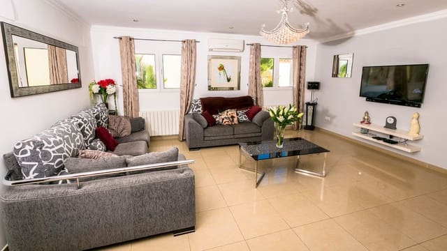 5 soverom Villa til salgs i Ambolo, Javea / Xàbia med svømmebasseng - € 750 000 (Ref: 9483223)