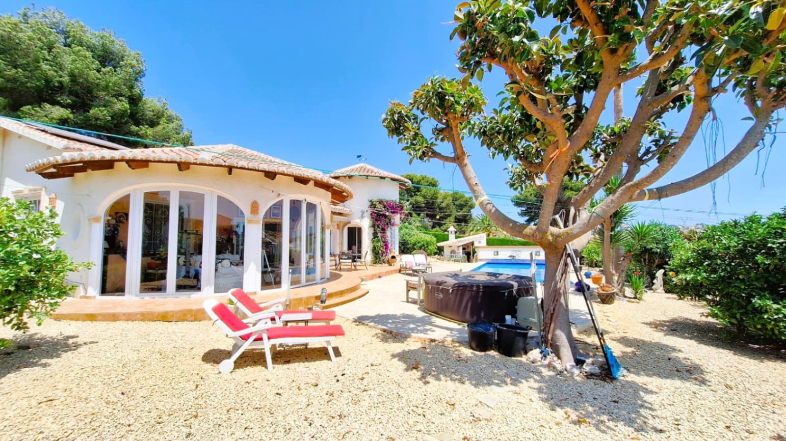 3 bedroom Villa for sale in Javea / Xabia with pool - € 725,000 (Ref: 9483224)