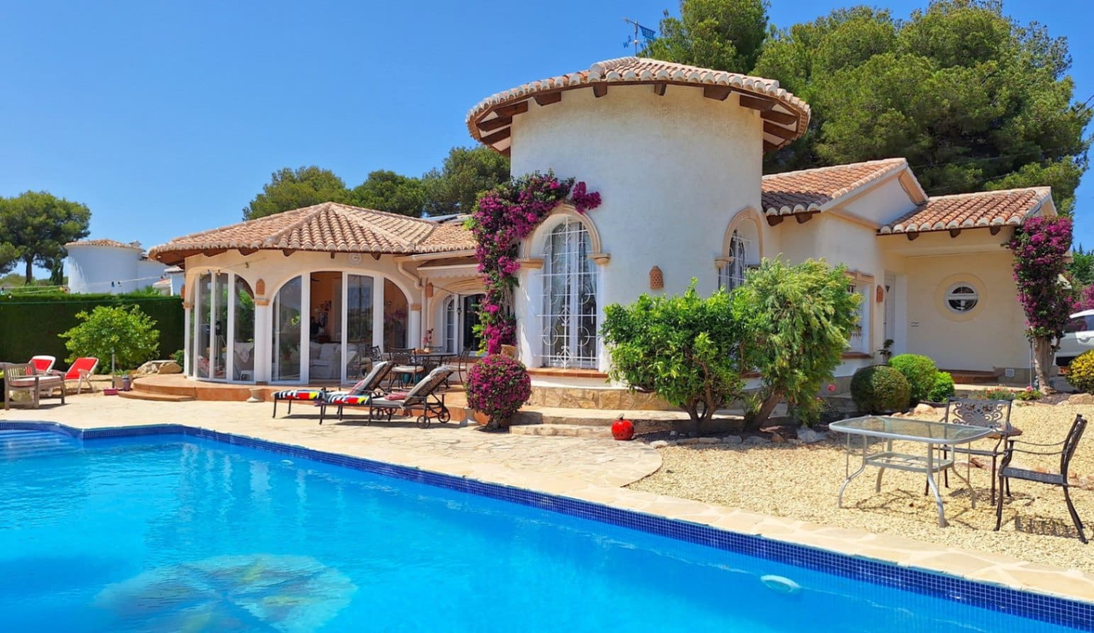 3 bedroom Villa for sale in Javea / Xabia with pool - € 725,000 (Ref: 9483224)