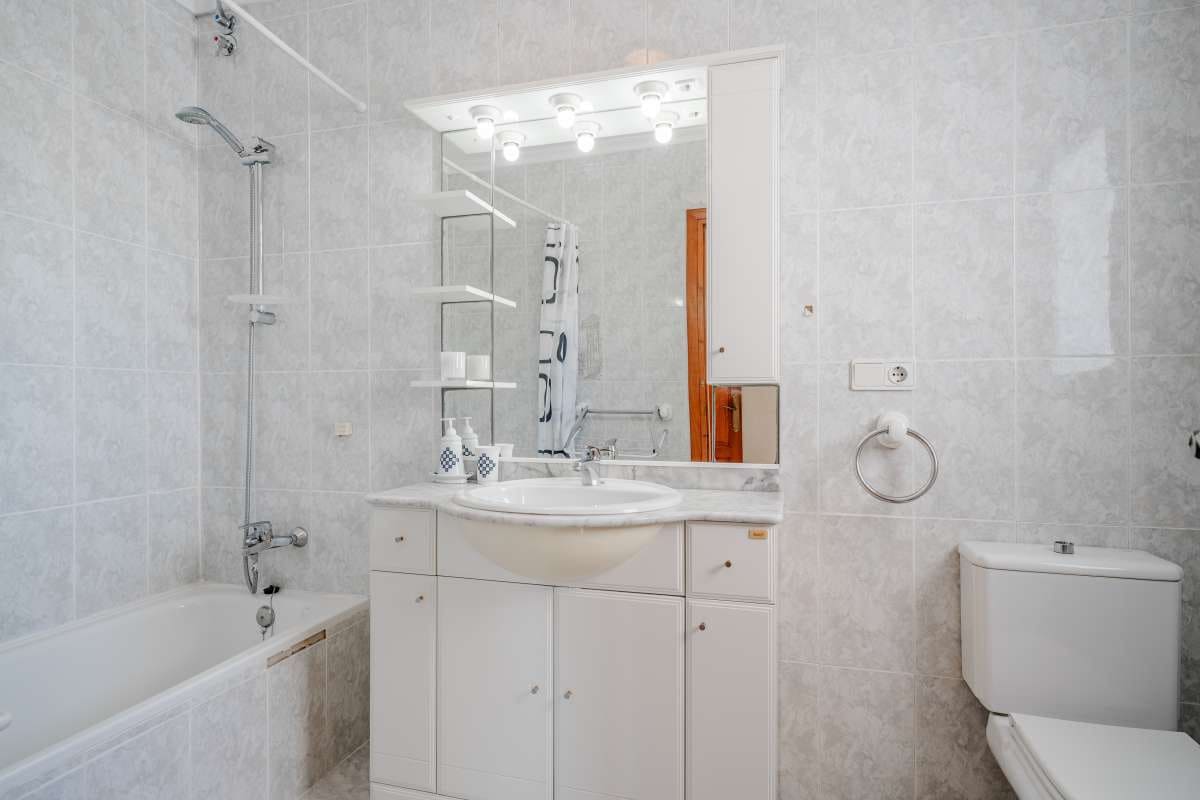 6 slaapkamer Villa te koop in Benissa met zwembad - € 649.000 (Ref: 9570184)