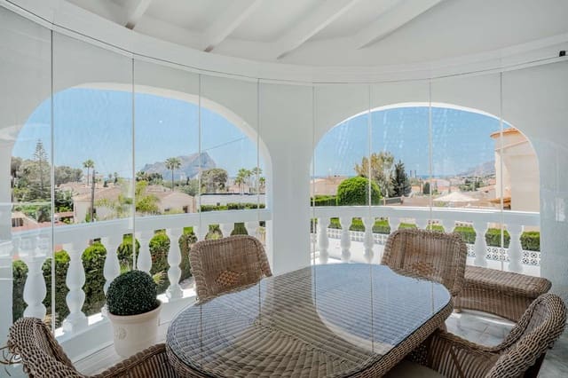 6 soveværelse Villa til salg i Benissa med swimmingpool - € 649.000 (Ref: 9570184)