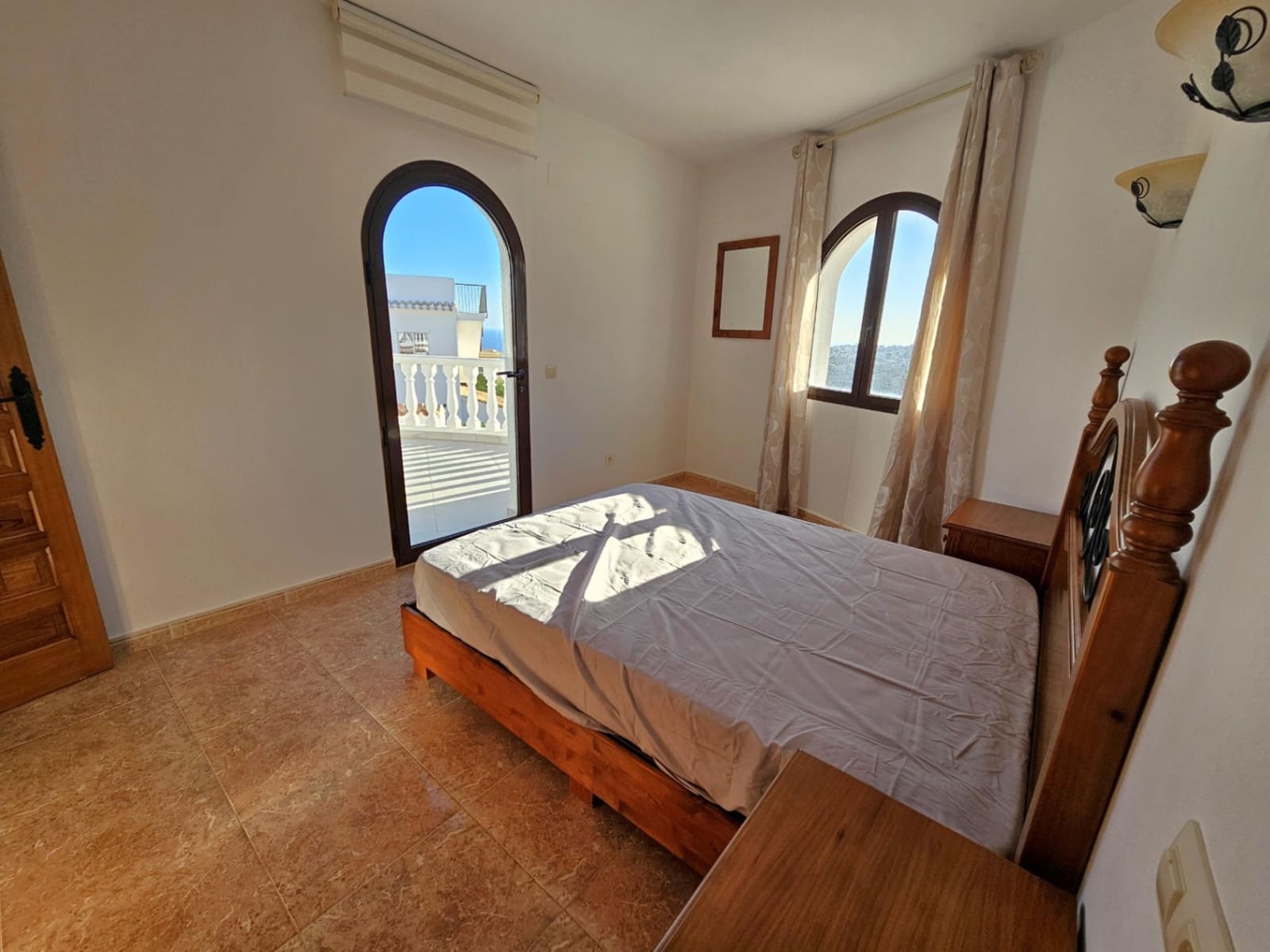 5 soveværelse Villa til salg i Cumbre del Sol med swimmingpool garage - € 625.000 (Ref: 9585096)