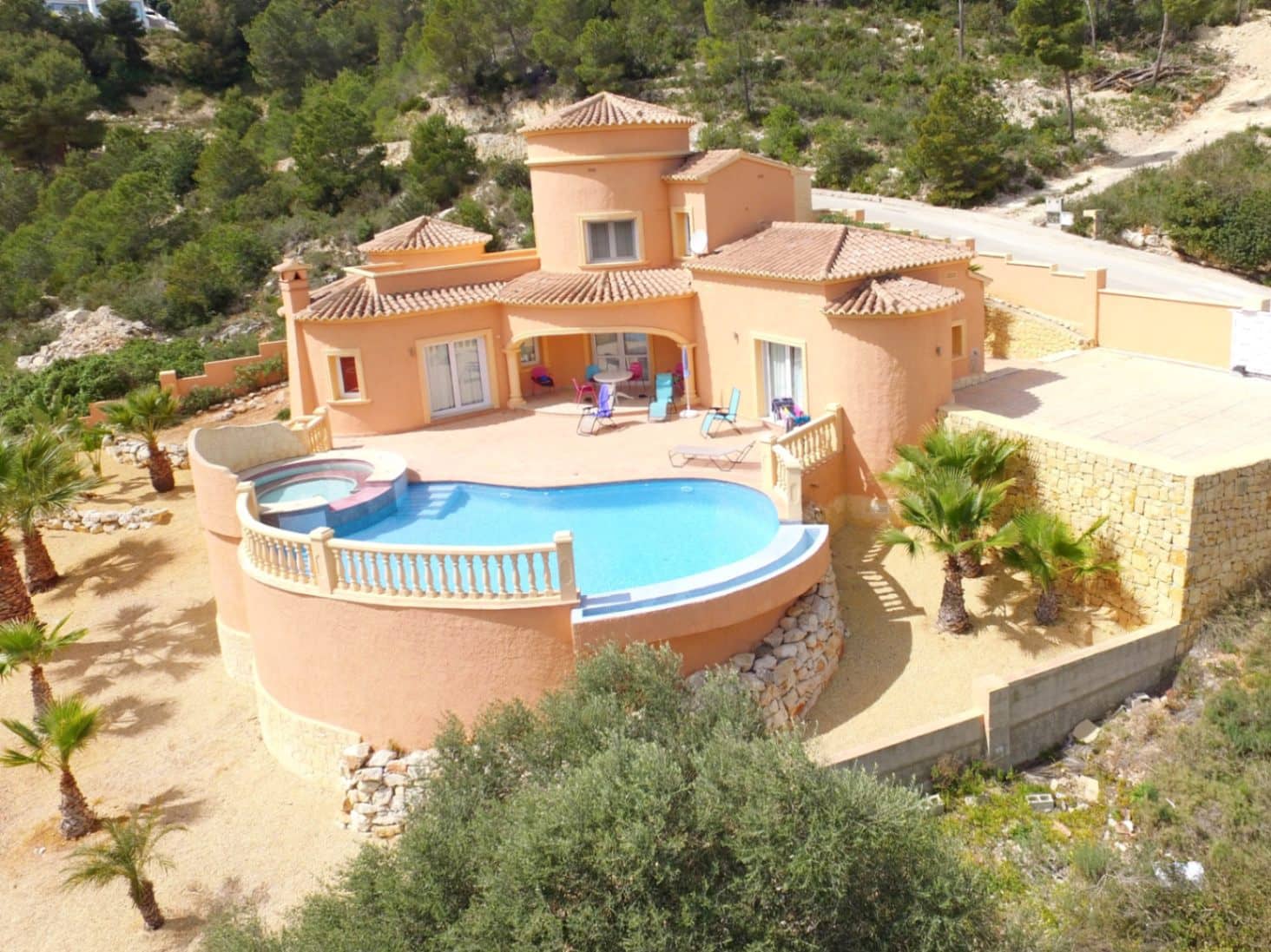 3 soveværelse Villa til salg i Javea / Xabia med swimmingpool - € 750.000 (Ref: 9585097)
