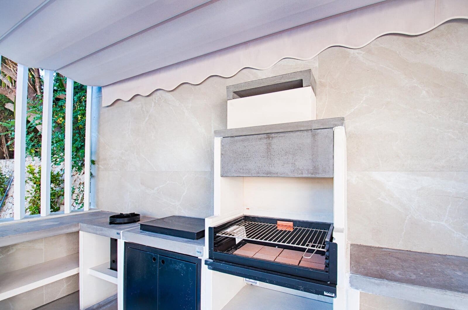 3 soverom Villa til salgs i Moraira med svømmebasseng garasje - € 975 000 (Ref: 9610320)