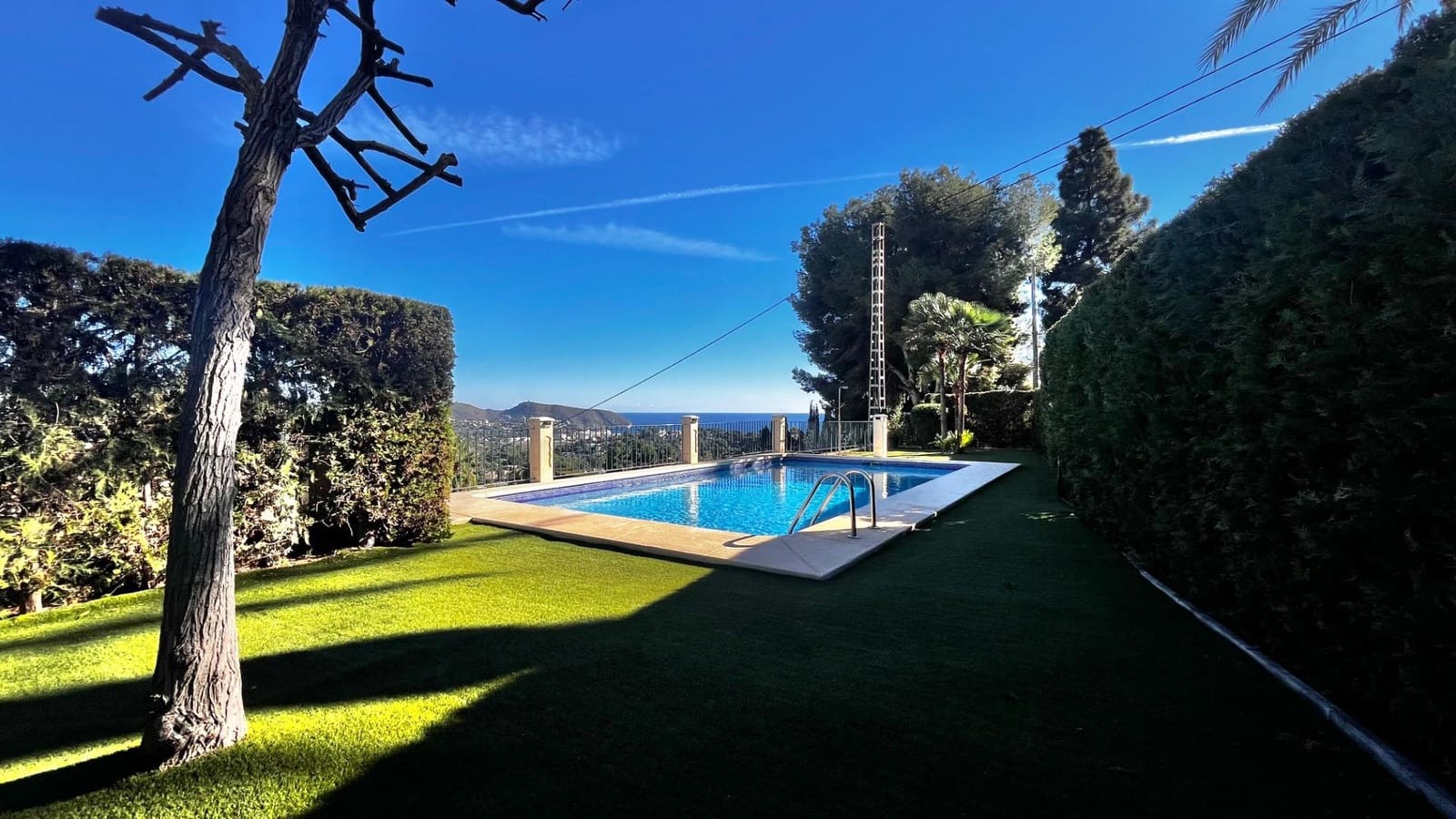 2 Zimmer Bungalow zu verkaufen in Teulada mit Pool - 325.000 € (Ref: 9618645)