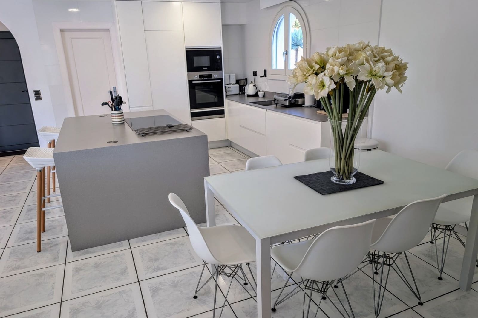 3 soveværelse Villa til salg i Moraira med swimmingpool garage - € 1.100.000 (Ref: 9669308)