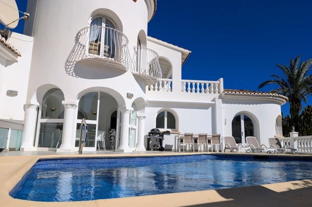 3 soveværelse Villa til salg i Moraira, Teulada-Moraira med swimmingpool garage - € 1.100.000 (Ref: 9669308)