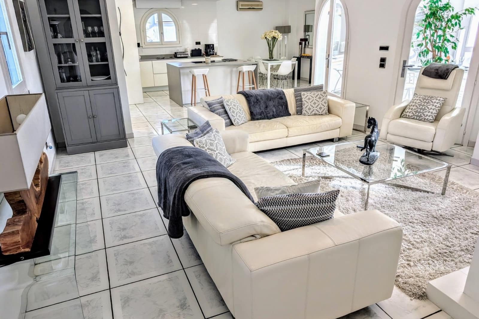 3 soveværelse Villa til salg i Moraira med swimmingpool garage - € 1.100.000 (Ref: 9669308)