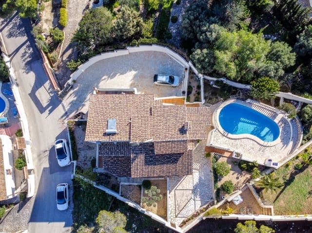 4 quarto Moradia para venda em Moraira, Teulada-Moraira com piscina garagem - 1 190 000 € (Ref: 9672251)