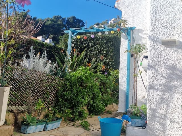 3 soveværelse Villa til salg i Javea / Xàbia med swimmingpool - € 695.000 (Ref: 9720684)