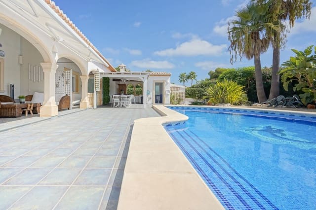 3 Zimmer Villa zu verkaufen in La Granadella  - Costa Nova, Javea / Xàbia mit Pool - 795.000 € (Ref: 9770045)