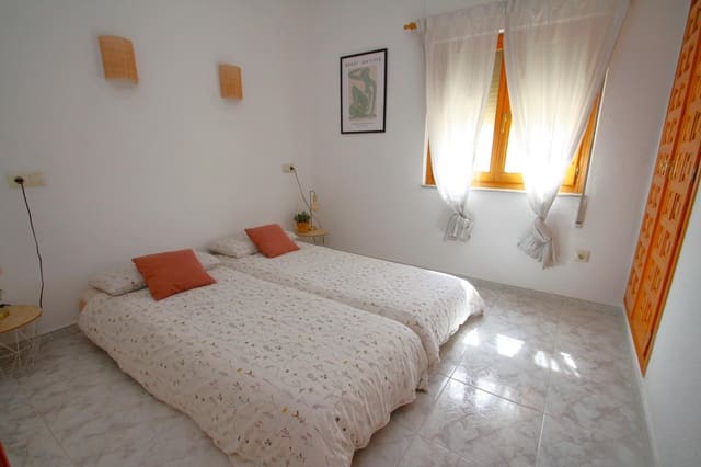 2 soveværelse Villa til salg i Benitachell / Benitatxell med swimmingpool - € 335.000 (Ref: 9783195)