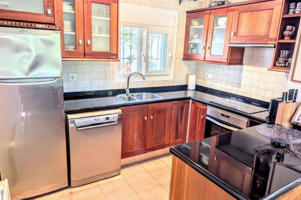 3 soveværelse Villa til salg i Moraira med swimmingpool garage - € 525.000 (Ref: 9867920)