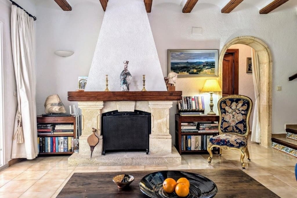 3 soveværelse Villa til salg i Moraira med swimmingpool garage - € 525.000 (Ref: 9867920)