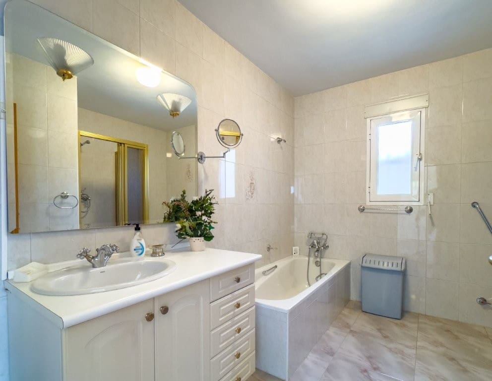 3 slaapkamer Villa te koop in Barranco Hondo met zwembad garage - € 475.000 (Ref: 9876345)