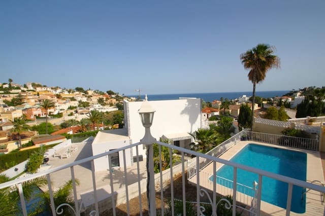 3 makuuhuone Huvila myytävänä paikassa Canuta, Calpe / Calp mukana uima-altaan 
autotalli - 475 000 € (Ref: 9876346)