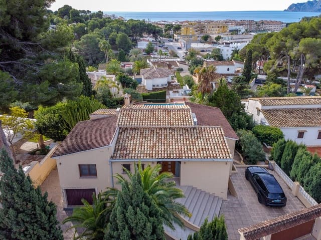 3 chambre Villa/Maison à vendre à Moraira, Teulada-Moraira avec piscine garage - 1 795 000 € (Ref: 9883735)