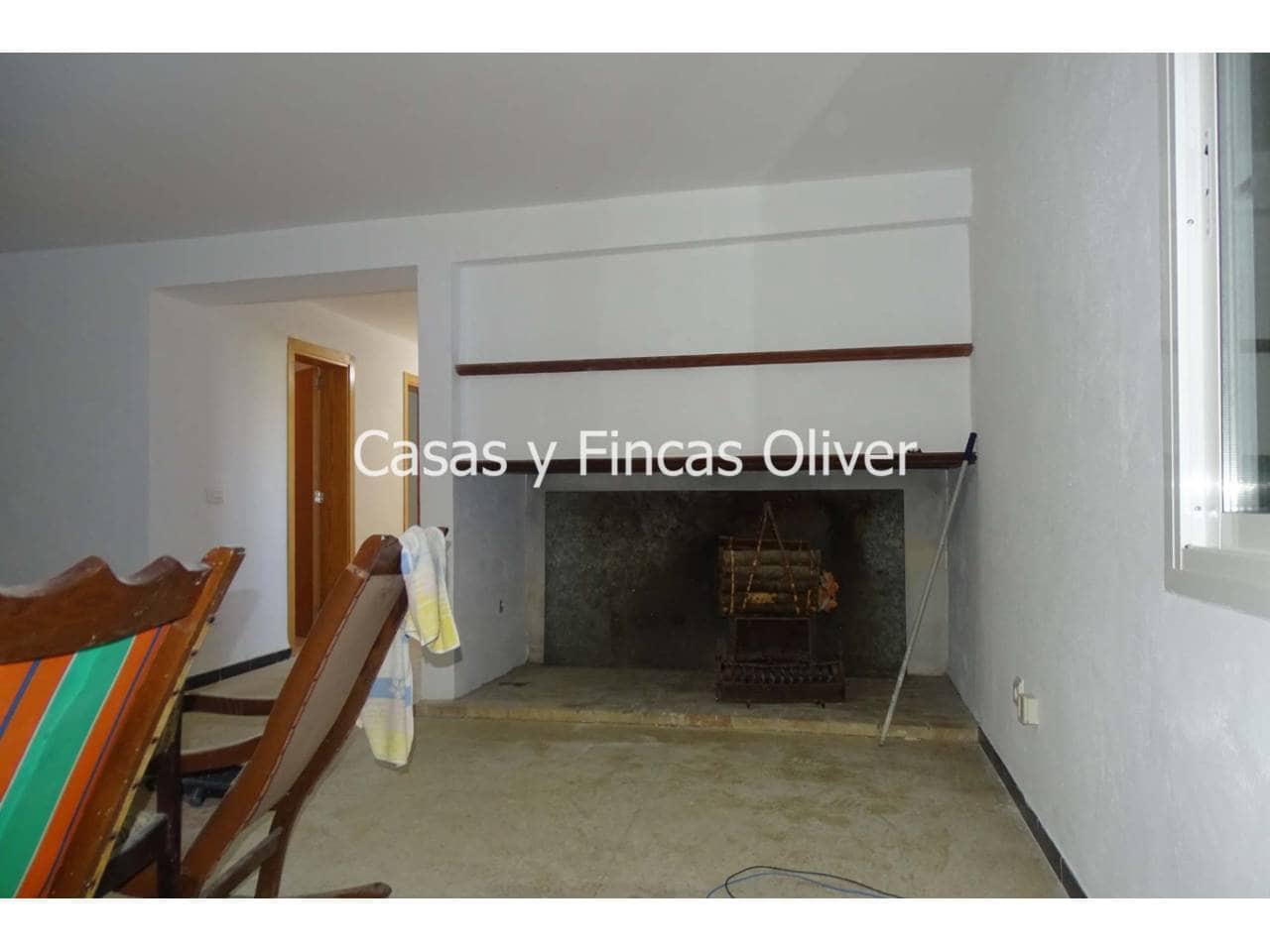 3 soveværelse Byhus til salg i Ariany med garage - € 399.000 (Ref: 3511206)