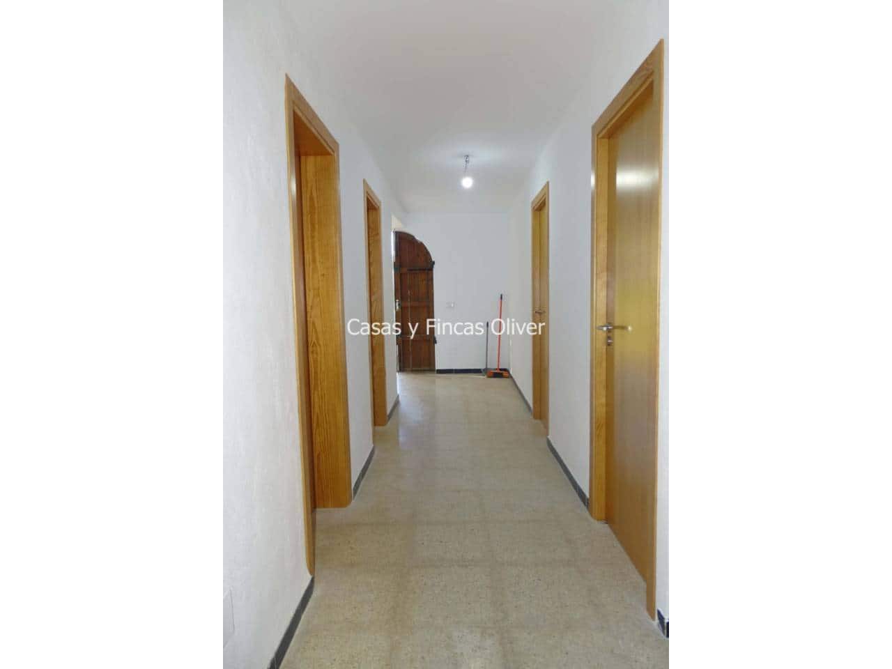 3 soveværelse Byhus til salg i Ariany med garage - € 399.000 (Ref: 3511206)