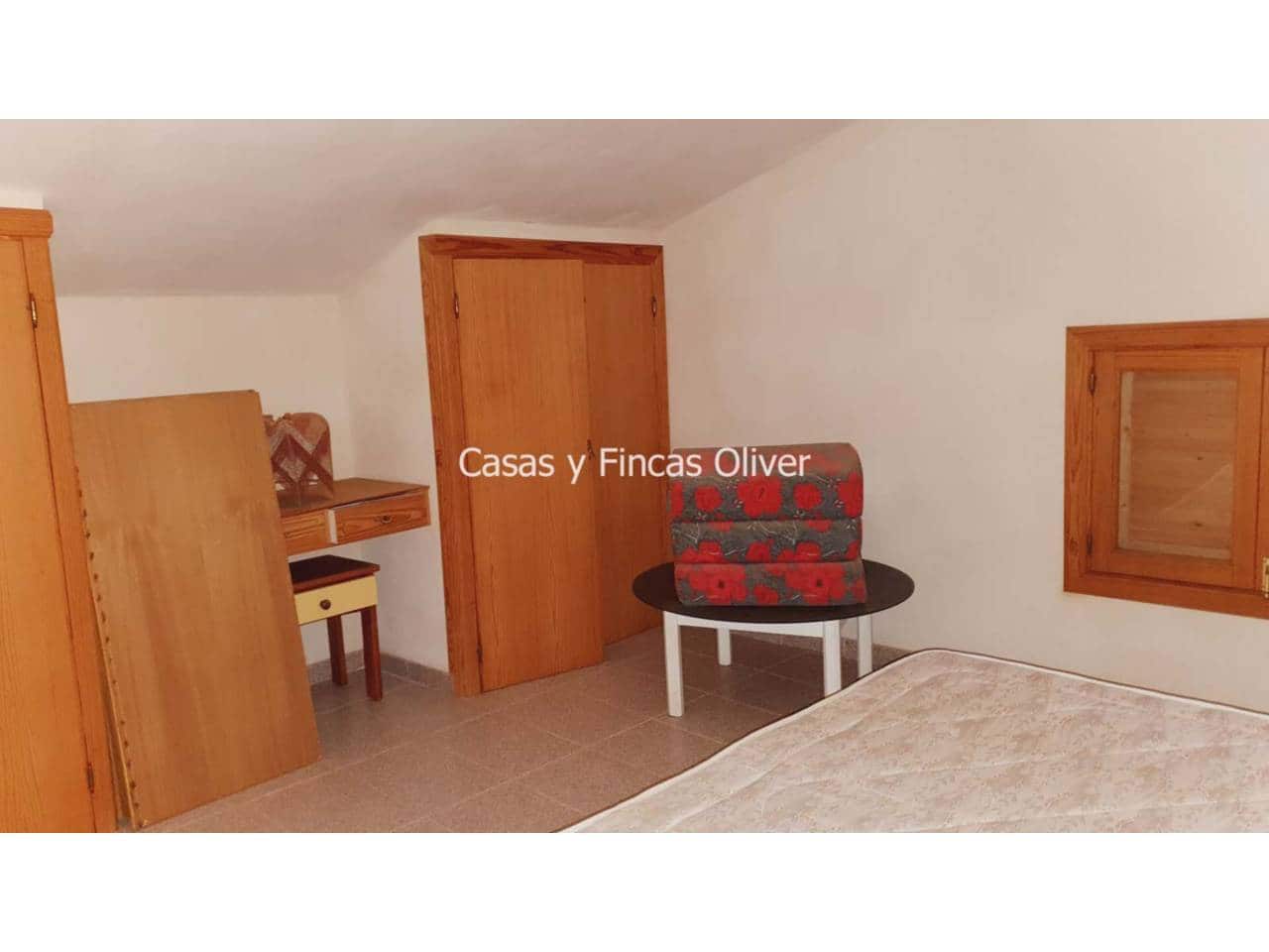 Grunde uden byggetilladelser til salg i Llubi - € 344.000 (Ref: 7409752)